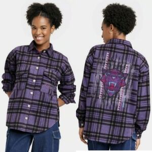 Marvel Studios‎ Black Panther Wakanda Forever Womens Flannel Size M NWT